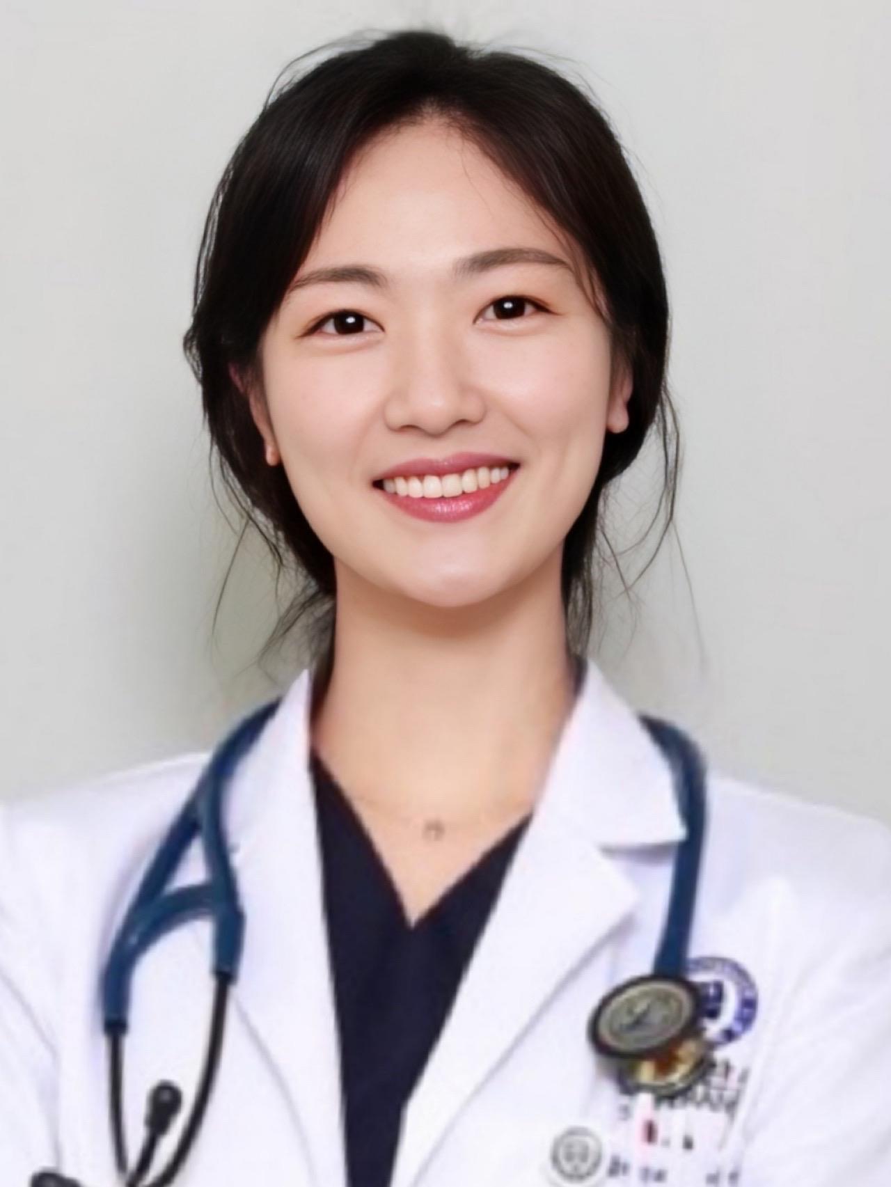 이미선 사진