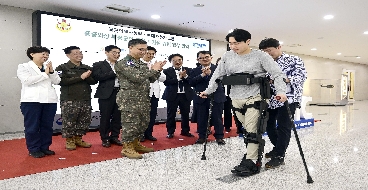 241021 재활의학과 로봇보행치료실 운영 대표 이미지